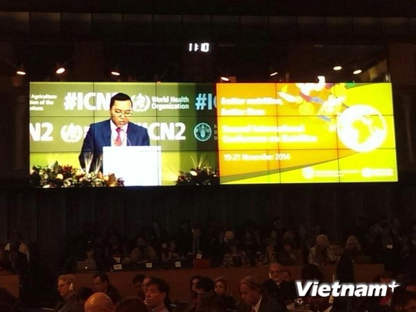 Vietnam vows to accelerate poverty reduction efforts - ảnh 1